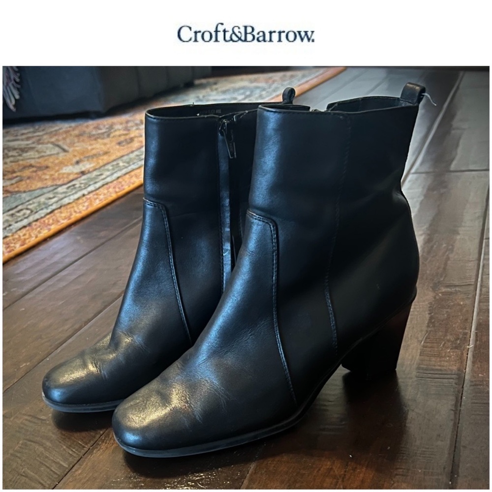 Croft and Barrow black bootie boots
